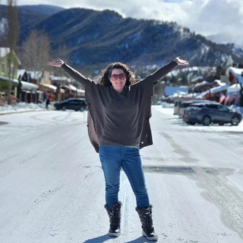 Meet your Posher, Brooke